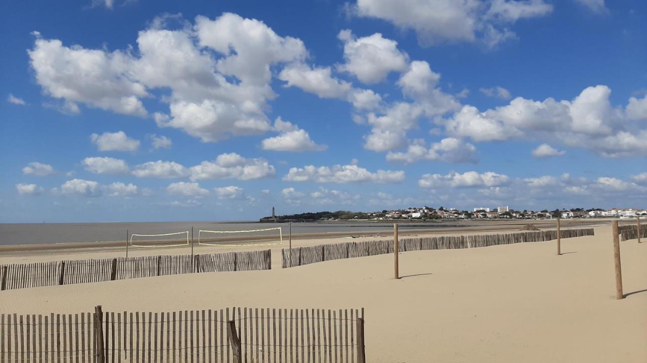 Le Petit Bleu De Didonne 28M2 150 M De La Plage Avec Balcon Saint-Georges-de-Didonne Zewnętrze zdjęcie